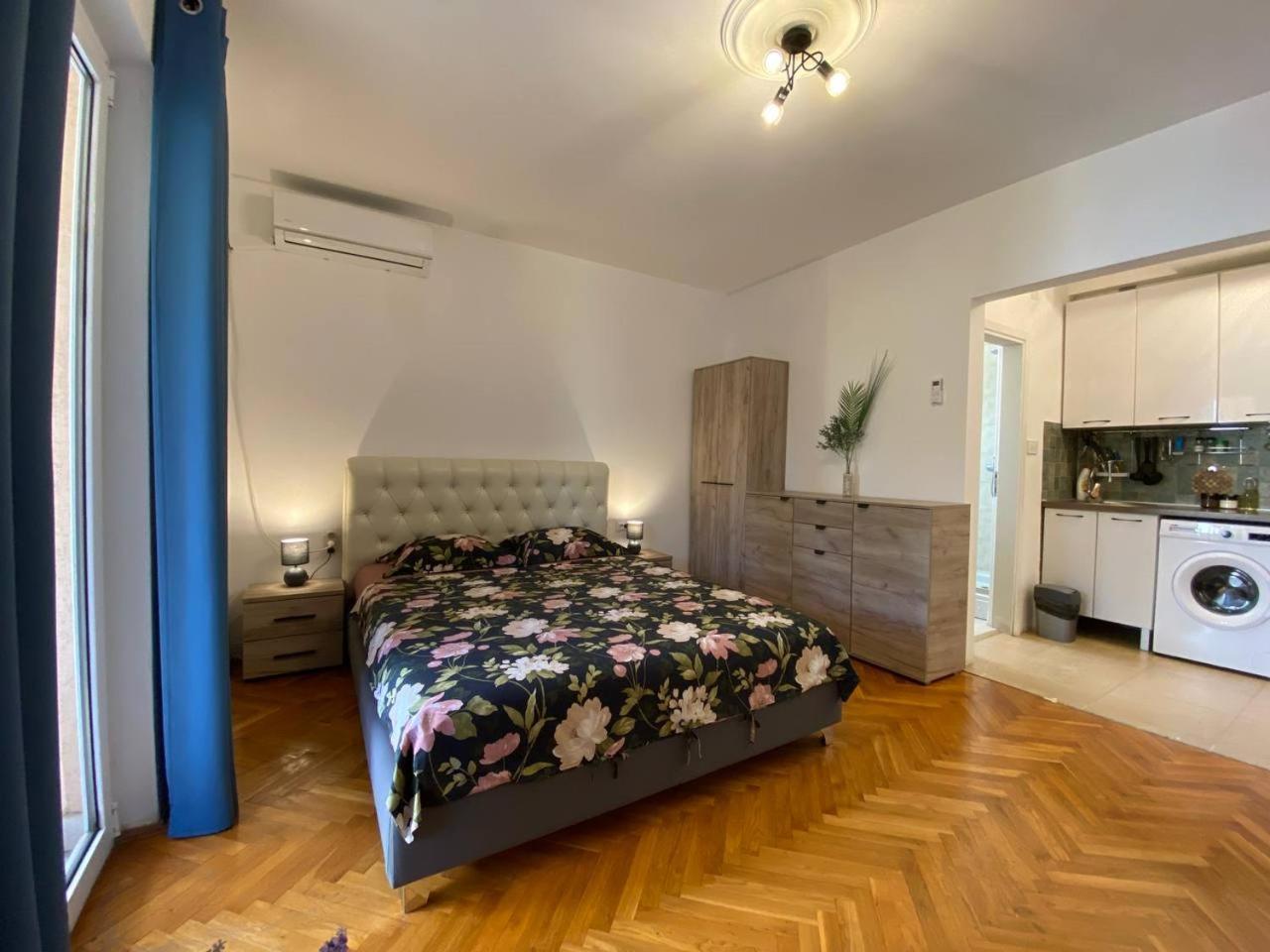 Alina'S Apartment Bečići 외부 사진